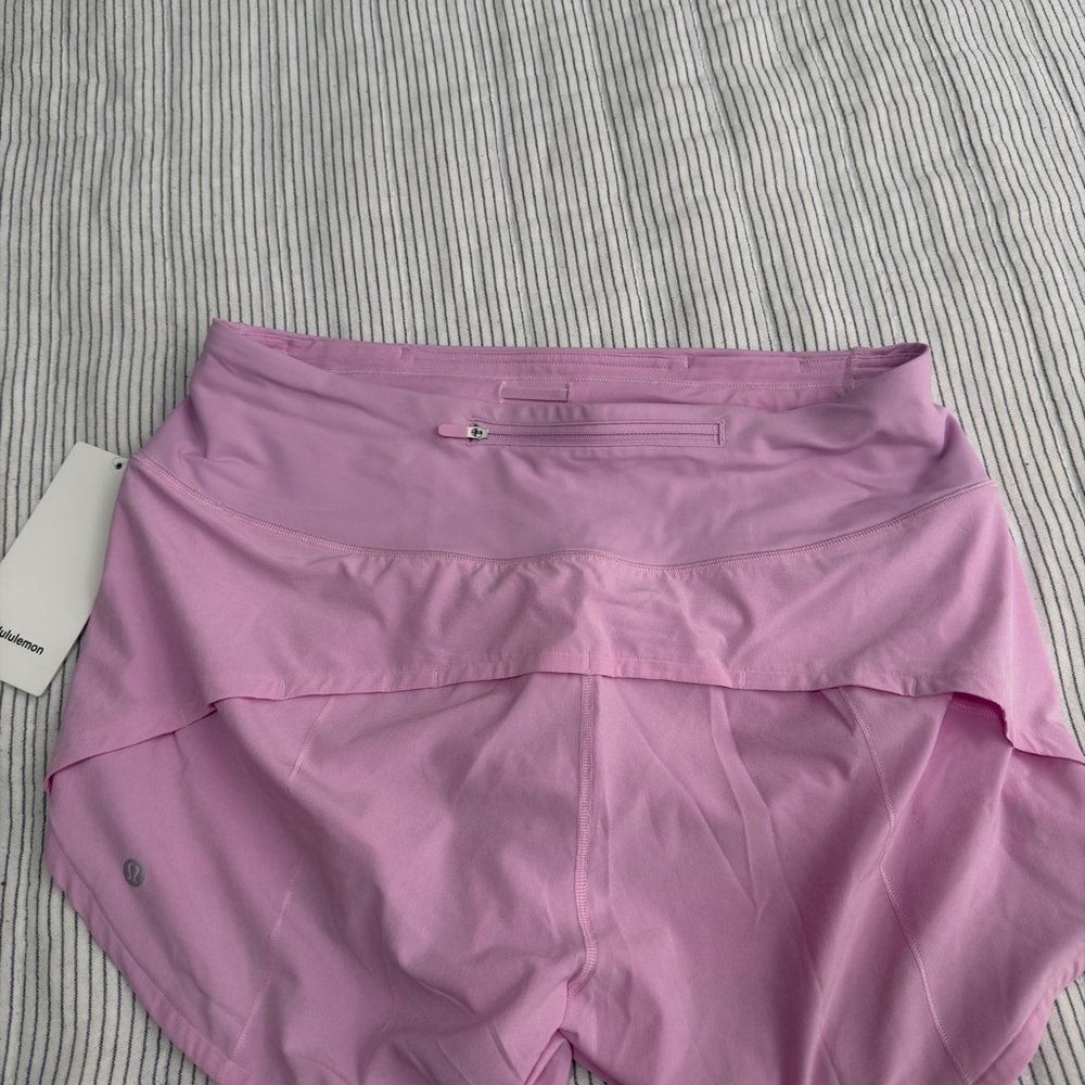 Lululemon Speed up 4in shorts - Picture 3 of 4